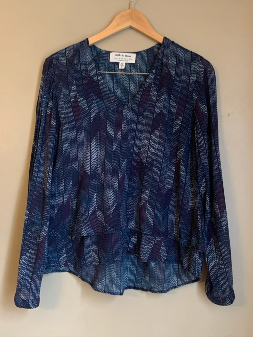 ANTHROPOLOGIE x CLOTH & STONE BOHO FLOWY BLUE DOTTED HERRINGBONE BLOUSE Sz small